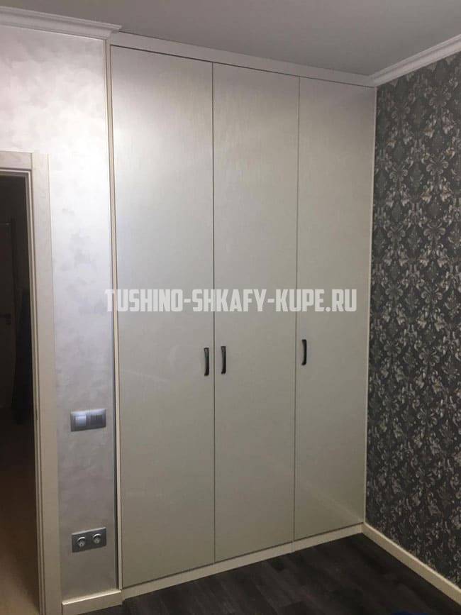 Распашные шкафы Тушино